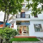 Hanoi Airport Suites Hostel